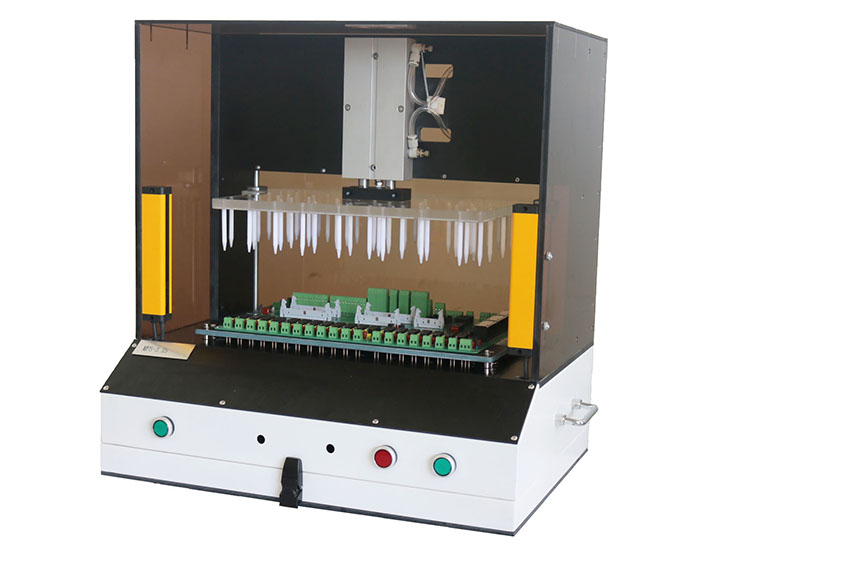 1533885256.jpg 1533885256.jpg